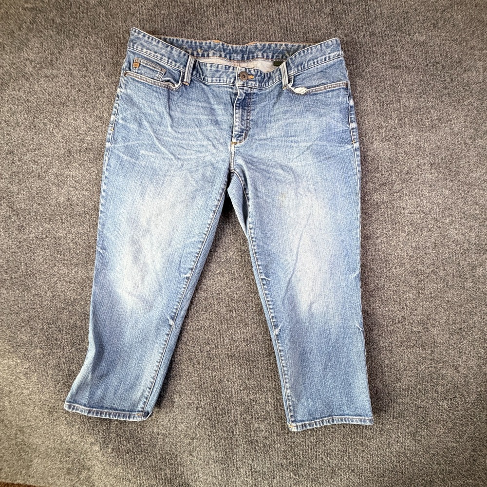 Eddie Bauer Curvy Capri Jeans Women 38x23 Blue Denim Stretch Light Wash Mid Rise